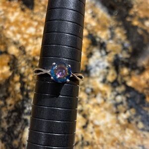 Sterling Silver Ring with Iridescent Stone size 6.5
